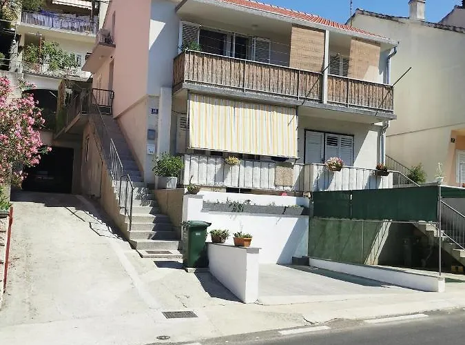 Гостевой дом Jela 3*